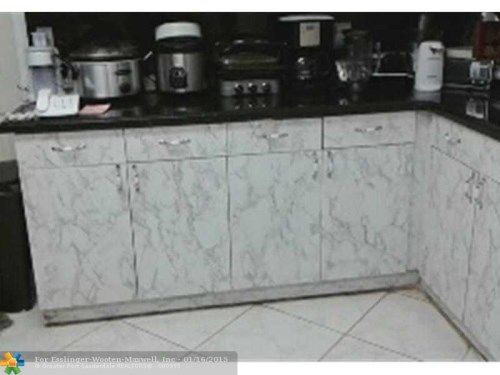 4715 NW 6 ST, Fort Lauderdale, FL 33317