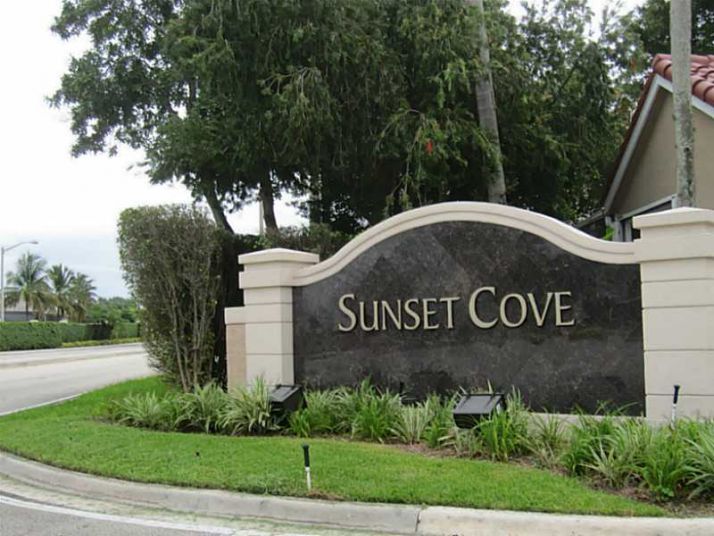 10031 NW 5 ST, Fort Lauderdale, FL 33324