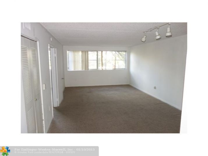 6155 NW 186th St # 202, Hialeah, FL 33015