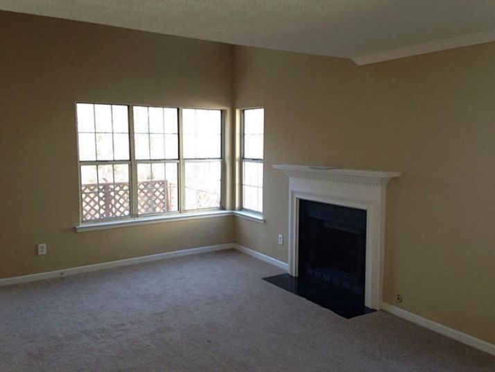201 North Summit, Lithonia, GA 30038