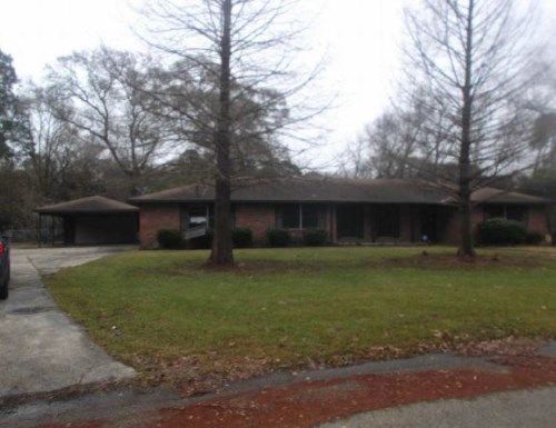 1322 Hermosa Dr, Baton Rouge, LA 70815