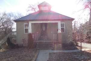 712 Peers Ave, Collinsville, IL 62234