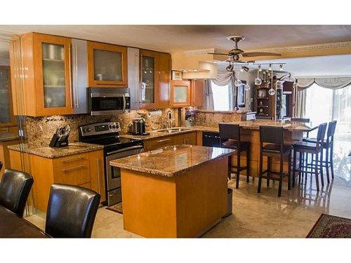 2422 NE 9 ST # 77, Hallandale, FL 33009