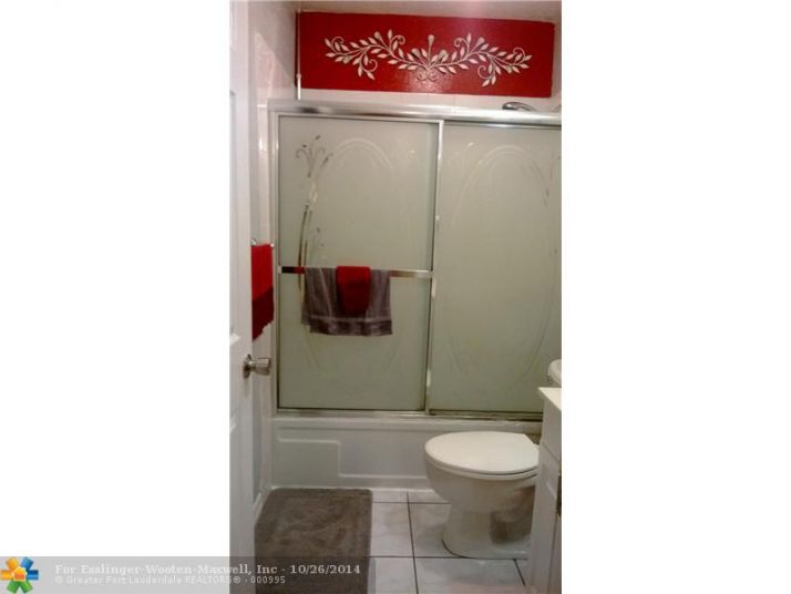4711 NW 9TH DR # 4711, Fort Lauderdale, FL 33317