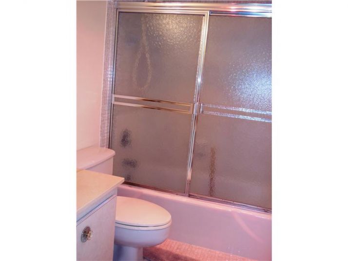 1985 S OCEAN DR # 10C, Hallandale, FL 33009