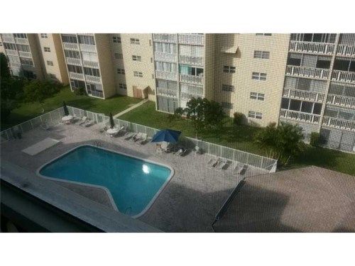 610 NE 12 AV # 708, Hallandale, FL 33009