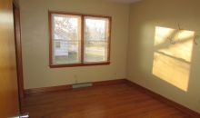 539 W Van Buren St Greenview, IL 62642