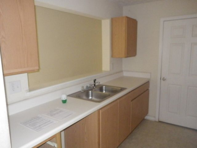 5104 Fairington Village Dr, Lithonia, GA 30038