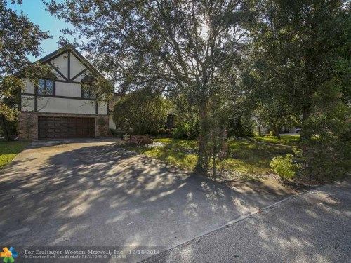 13040 SW 28TH CT, Fort Lauderdale, FL 33330