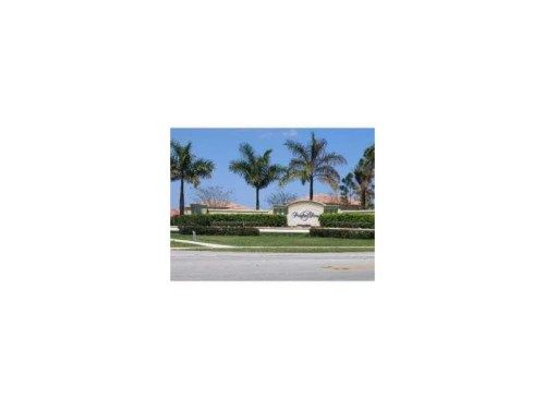 10405 NW 83 ST, Fort Lauderdale, FL 33321