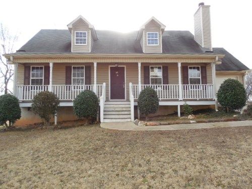 3780 Willow Wind Dr, Gainesville, GA 30507