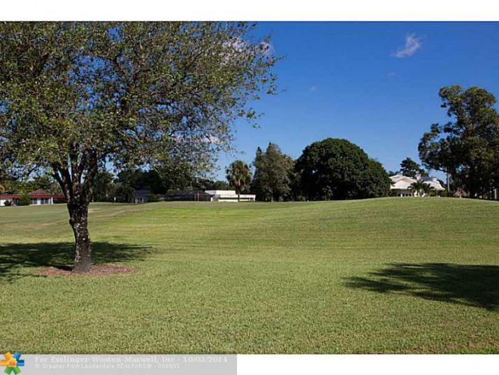 5605 S TRAVELERS PALM LN, Fort Lauderdale, FL 33319