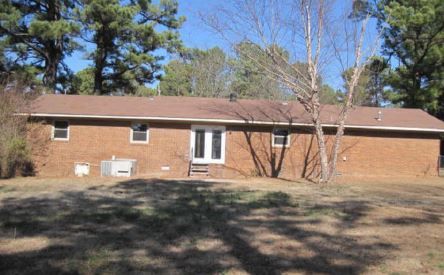 1205 Bennett Dr, Jonesboro, AR 72401