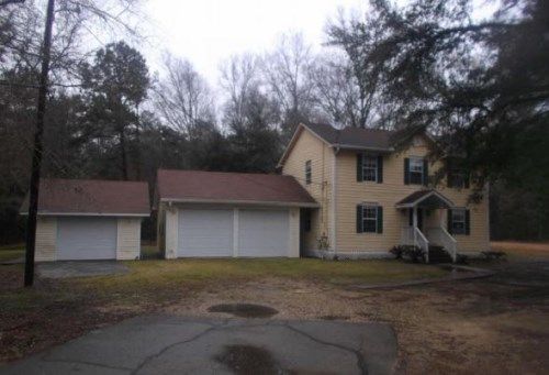 23920 Leaning Oaks Dr, Springfield, LA 70462