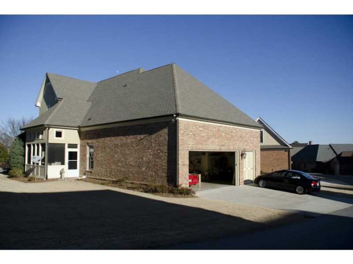 5977 Allee Way, Braselton, GA 30517
