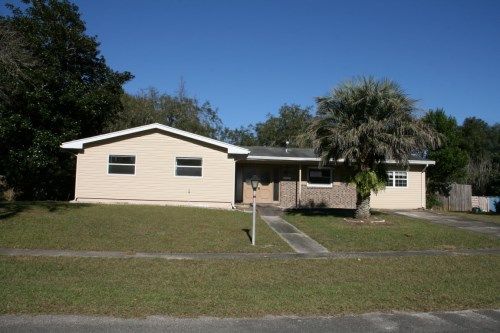 2425 W Gardenia Dr, Dunnellon, FL 34434