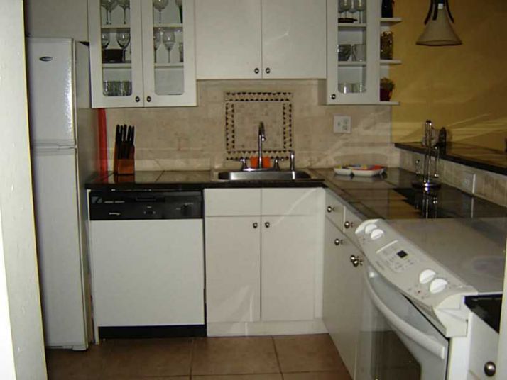 3180 S OCEAN DR # 321, Hallandale, FL 33009