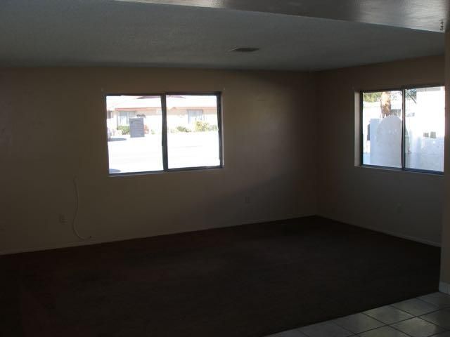 2524 Salt Lake St, North Las Vegas, NV 89030