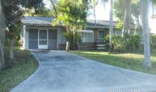 208 NW Ferris Dr Port Saint Lucie, FL 34983