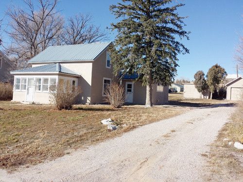 406 4th St, Chugwater, WY 82210