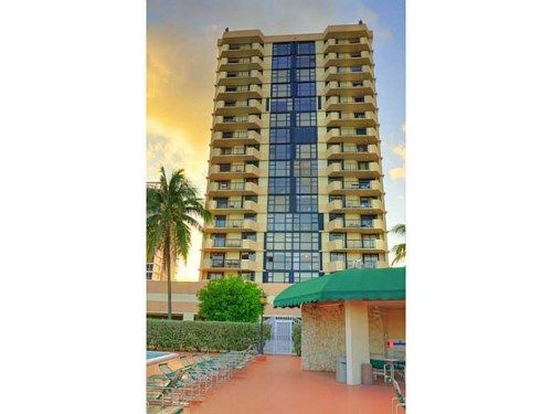 2401 COLLINS AV # 1209, Miami Beach, FL 33140