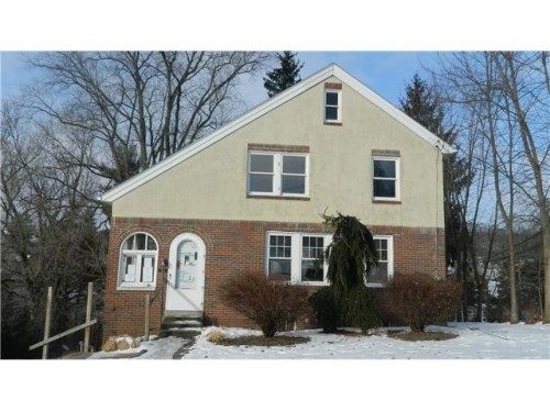 321 Bluff St, Canonsburg, PA 15317