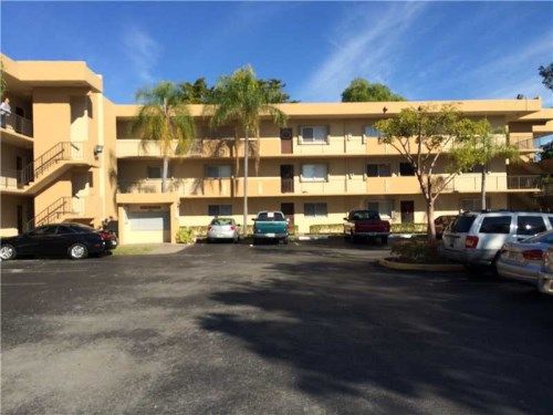 8401 SW 107 AV # 243E, Miami, FL 33173