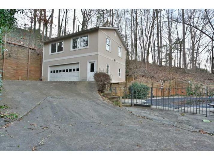 1378 Lakeshore Circle, Gainesville, GA 30501