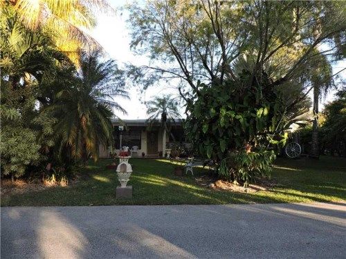 27245 SW 165 AV, Homestead, FL 33031
