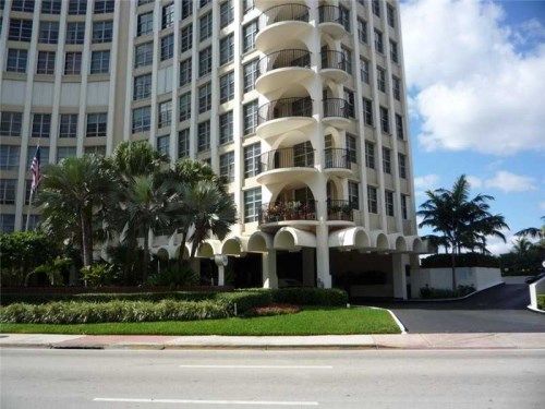 5660 COLLINS AV # 2-C, Miami Beach, FL 33140