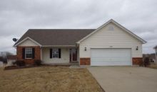 704 Cambridge Dr Warrenton, MO 63383