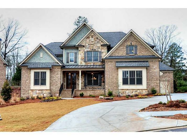 1960 Berkeley Oaks Drive, Atlanta, GA 30329