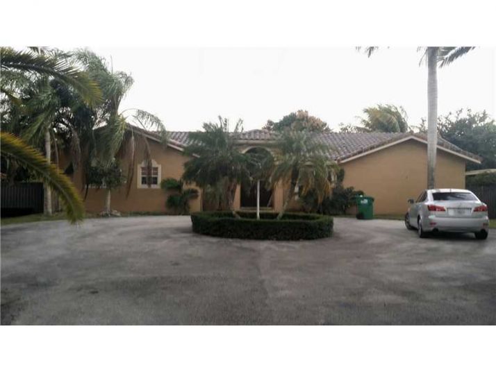 13980 SW 34 ST, Miami, FL 33175