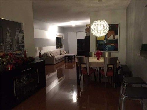 8816 COLLINS AV # 304, Miami Beach, FL 33154