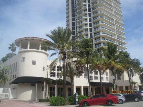 7330 OCEAN TE # 16-A, Miami Beach, FL 33141