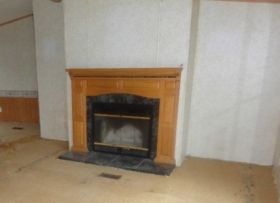 515 County Road 3771, Queen City, TX 75572