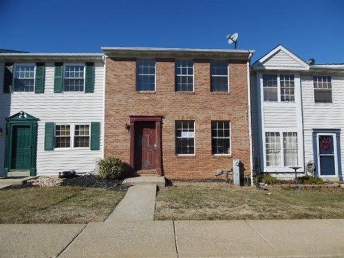 6 Luffing Ct, Essex, MD 21221