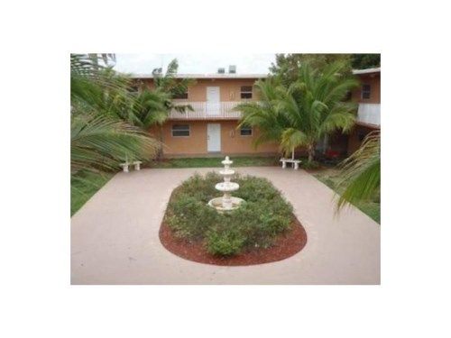 1245 W 24 ST # 121, Hialeah, FL 33010