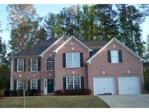 6682 Point Of Woods Drive, Stone Mountain, GA 30087