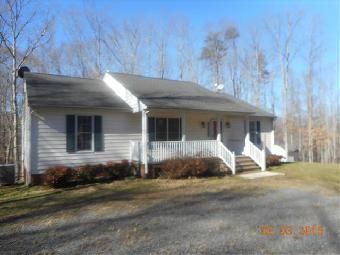 4460 Halls Rd, Mineral, VA 23117