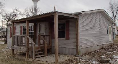 115 South Depot St, Warrenton, MO 63383