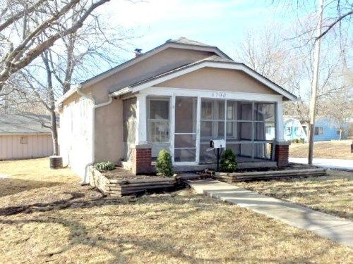 6700 Harris Ave, Kansas City, MO 64133