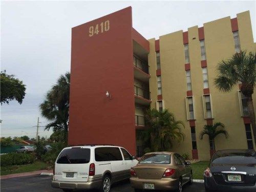 9410 W FLAGLER ST # 308, Miami, FL 33174