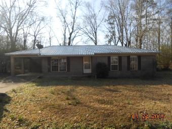 121 Tara Lane, Lucedale, MS 39452