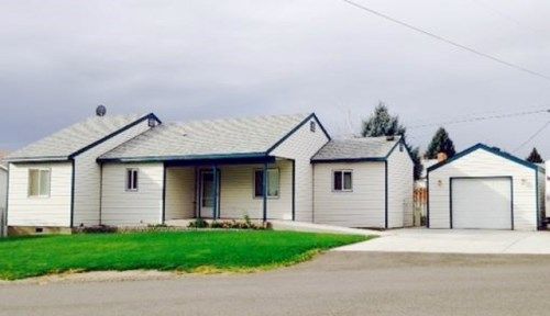 1115 13th Street, Benton City, WA 99320