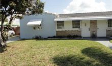 27 SUFFOLK AV Hialeah, FL 33010