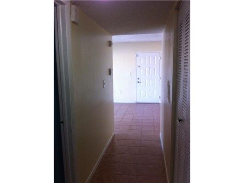 7411 SW 152 AV # 6-203, Miami, FL 33193