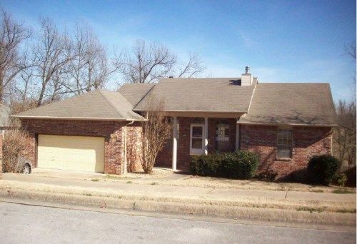 2203 Stout Drive, Springdale, AR 72762