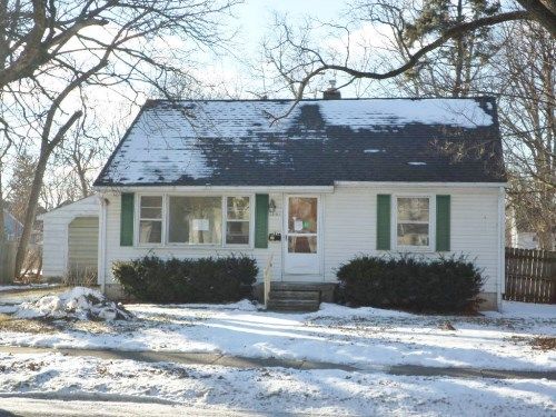 1907 Massachusetts Ave, Lansing, MI 48906