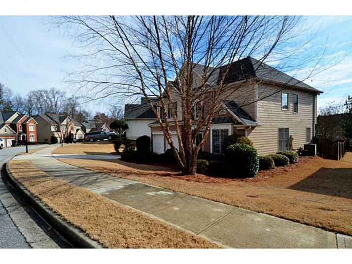 5339 Vinings Lake View Sw, Mableton, GA 30126